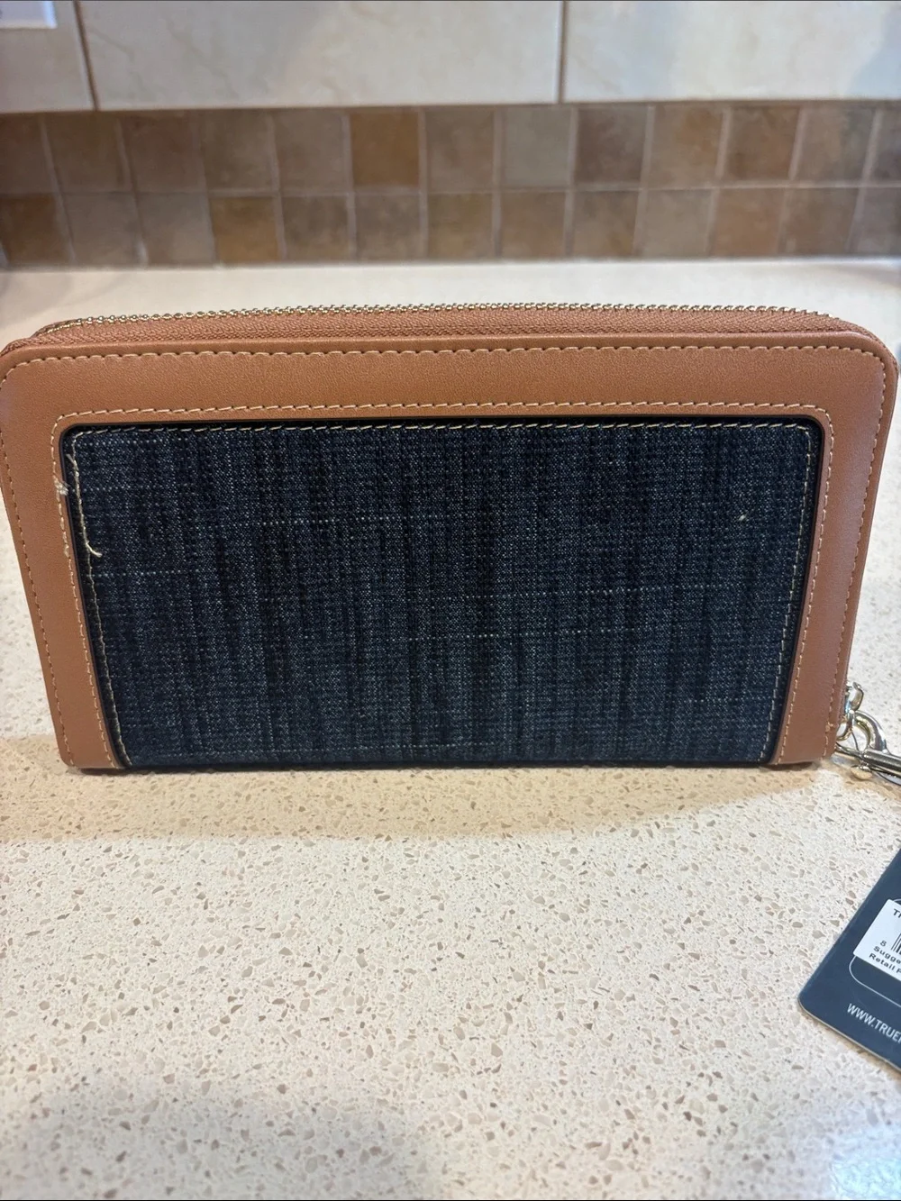 True Religion NWT Dark Denim & Tan Leather Large Wallet/Wristlet MSRP $48 - Picture 5 of 7